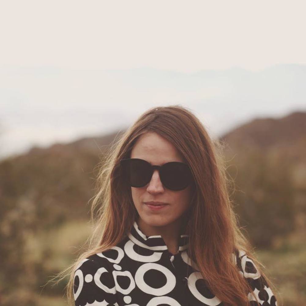 Meet your Posher, Christina
